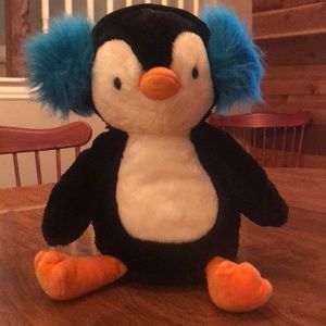 Kids Scentsy Buddy Penguin w scent packet pocket.